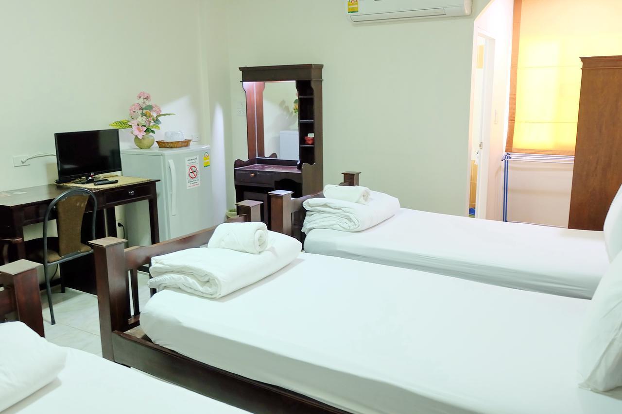 Siam House Interplace Лопбури Экстерьер фото