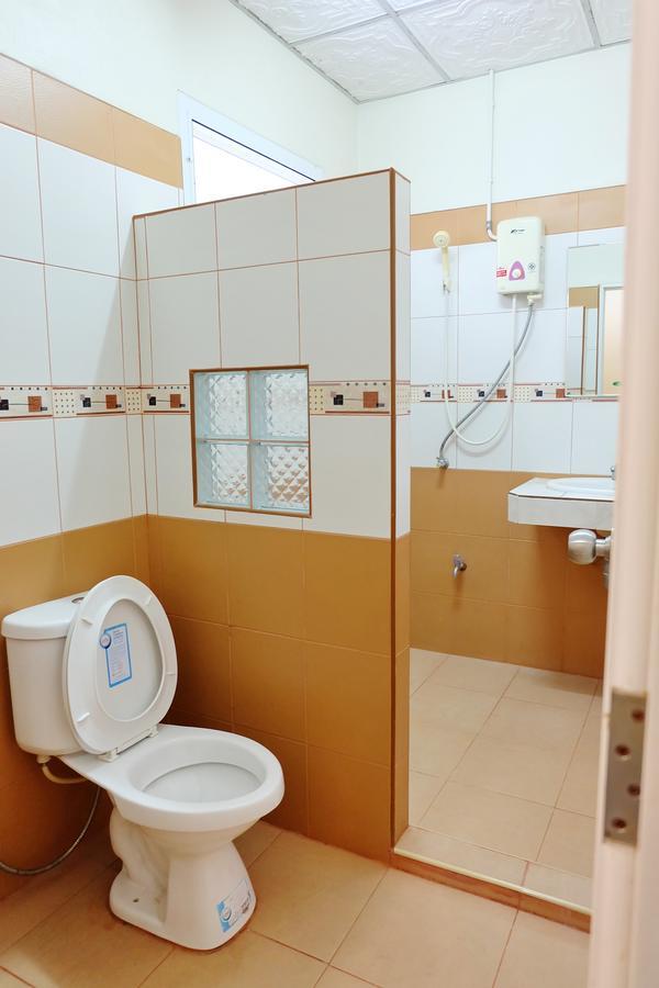 Siam House Interplace Лопбури Экстерьер фото